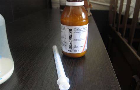 Amoksiklav 156/25/5 ml suspenzia pre deti: použitie a dávkovanie, praktické informácie