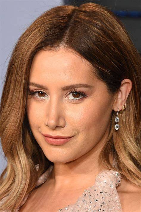 Infografika: Hlavné míľniky kariéry Ashley Tisdale