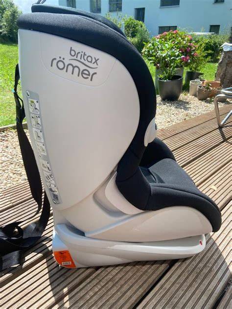Bezpečnosť a komfort autosedačiek Britax Römer so zvýšenou ochranou a polohovaním