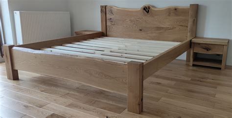 Konštrukcia poschodovej postele z masívu