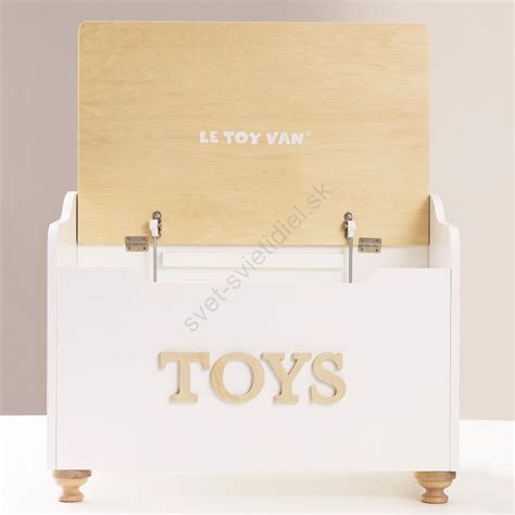 výroba drevených hračiek Le Toy Van