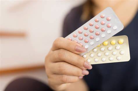 Riziko otehotnenia počas prestávky v užívaní hormonálnej antikoncepcie a súvisiace faktory 