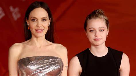 Dcéra Angeliny Jolie Shiloh Jolie-Pitt: narodeniny, premena a súkromný život