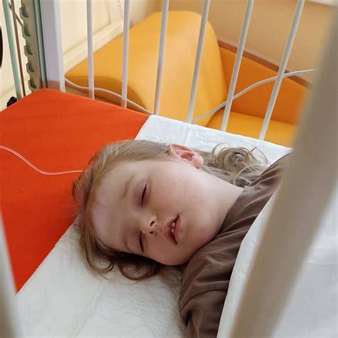 Príklad bežnej situácie s dieťaťom v strachu a rodičovskej podpory