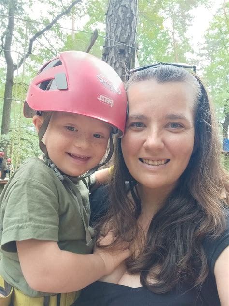 Infografika s porovnaním mýtov a faktov o Downovom syndróme