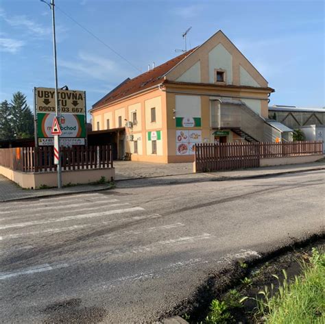 Schéma osy črevo-mozog a doplňujúce potraviny pri PAS