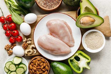 Low carb diéta: čo to je, ako funguje a ako ju bezpečne zaviesť do praxe