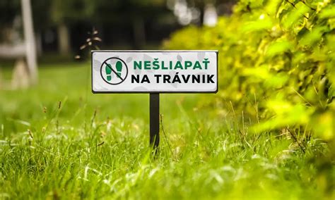 INFORMAČNÁ TABUĽKA PRI ZARIADENÍ