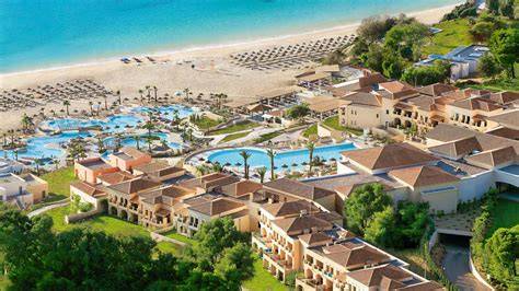 Olympia Oasis & Aqua Park - aquapark a rodinné ihriská na pláži.
