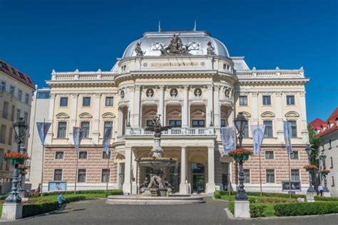 Budova divadla Palace v Londýne