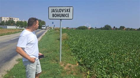 Infografika: Tabuľka vzdialeností medzi Kľačany pri Hlohovci a Jaslovské Bohunice plus susedné obce