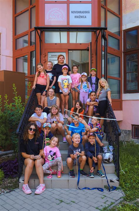 Deti si s radosťou umývajú riad