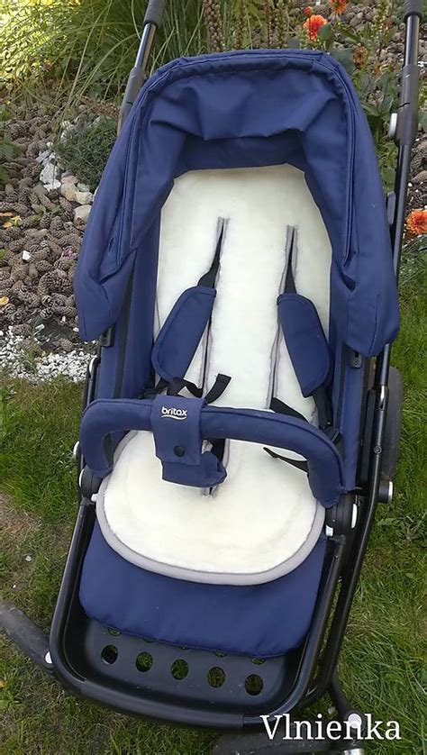 Detail otočného sedadla kočíka Brio Go