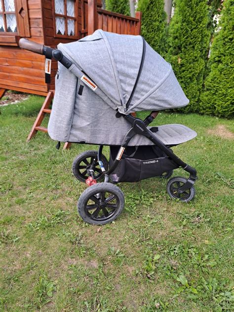 porovnanie zloženého a rozloženého kočíka