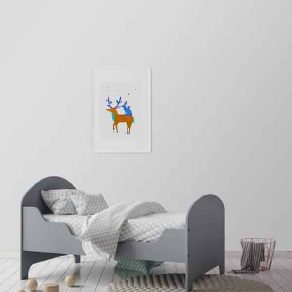 zajko jelen izbicka plagat A3 Alica Kucharovic risomat 600x600 - Plagát "Jeleň a modrý zajko na výlete"